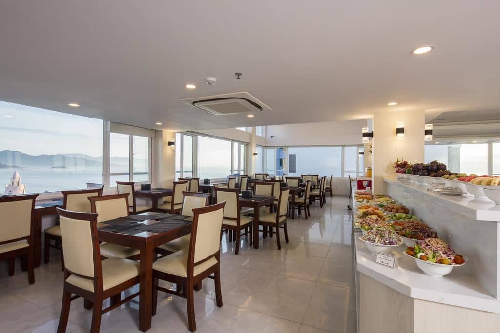 restaurants-main-restaurant