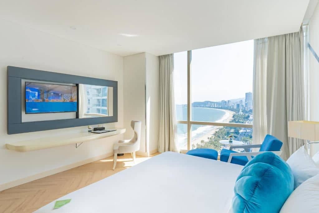 rooms-elite-suite-sea-view-child-without-extra-bed