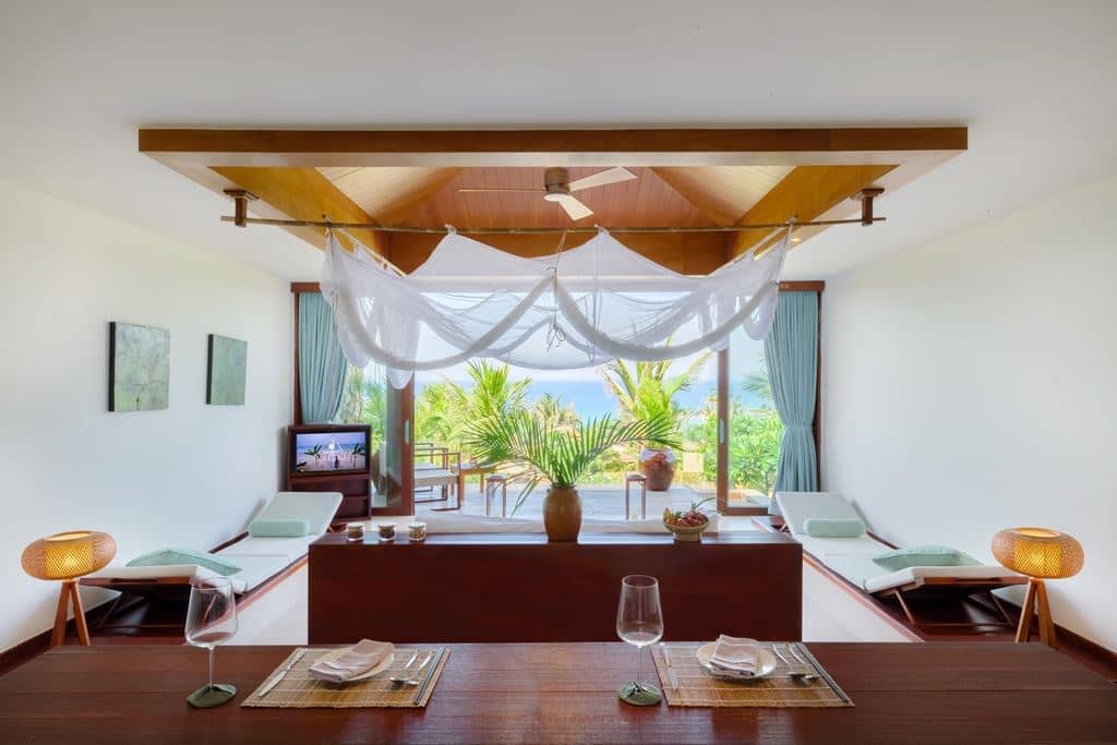 rooms-2-bedrooms-ocean-view-suite-no-extra-bed
