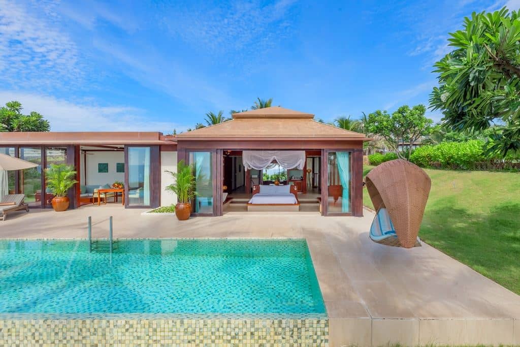 rooms-2-bedrooms-ocean-view-pool-villa-no-extra-bed