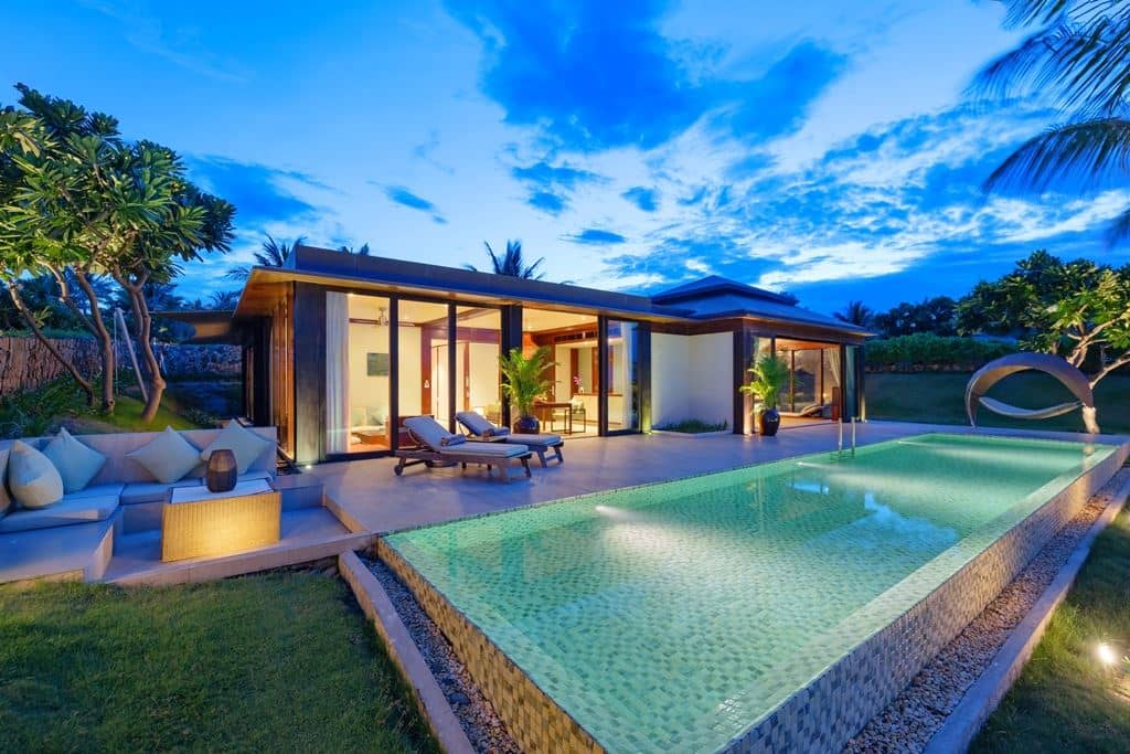 rooms-2-bedrooms-ocean-view-pool-villa-no-extra-bed