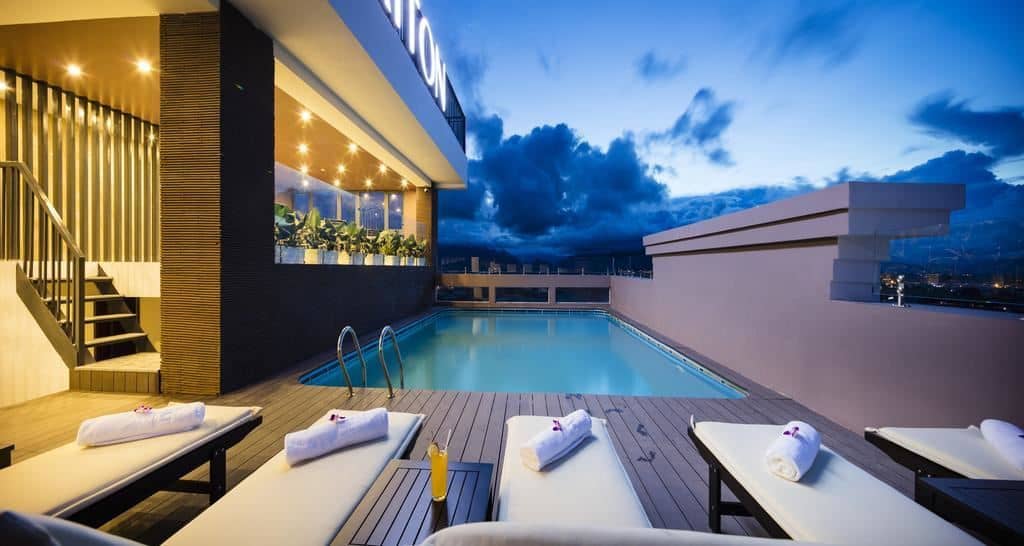 pools-outdoor-pool