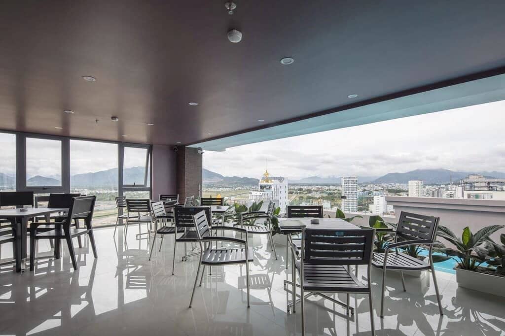 restaurants-main-restaurant