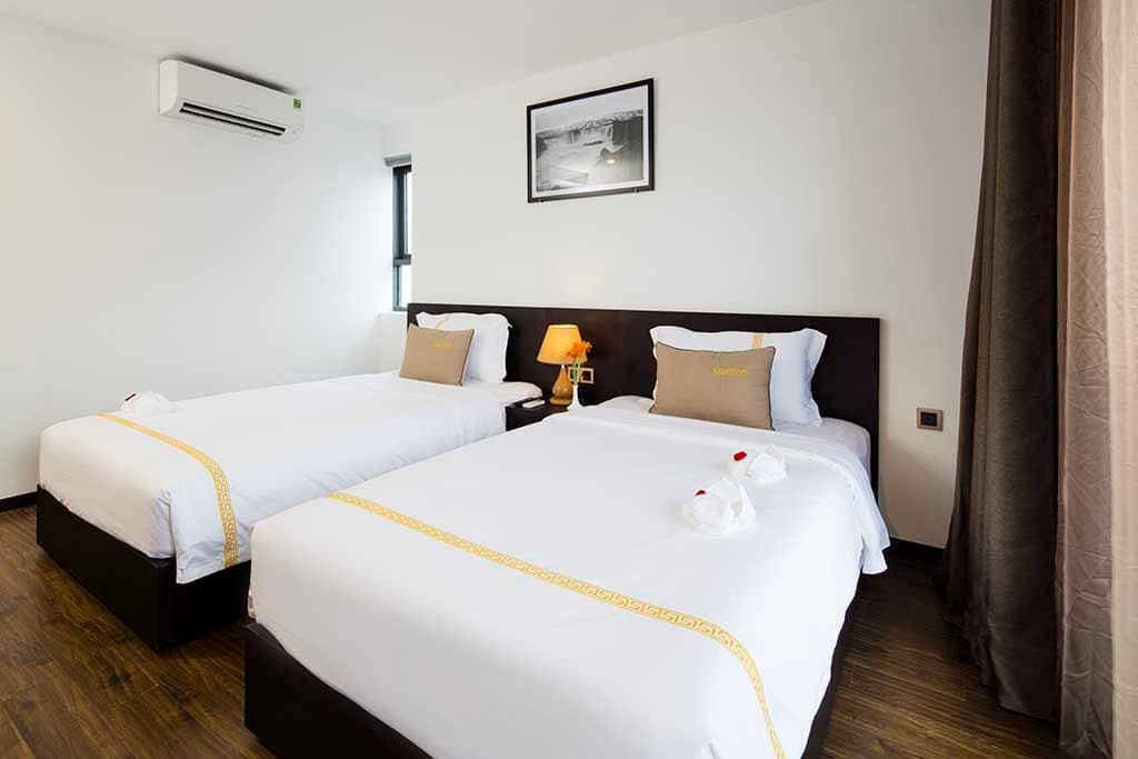 rooms-senior-with-balcony