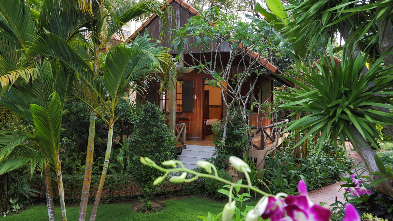 rooms-bungalow-garden-view-child-without-extra-bed