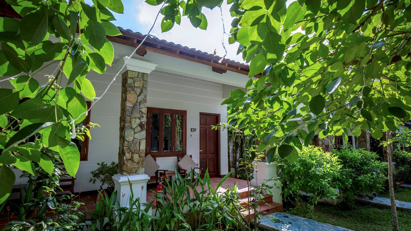 rooms-garden-retreat-twin