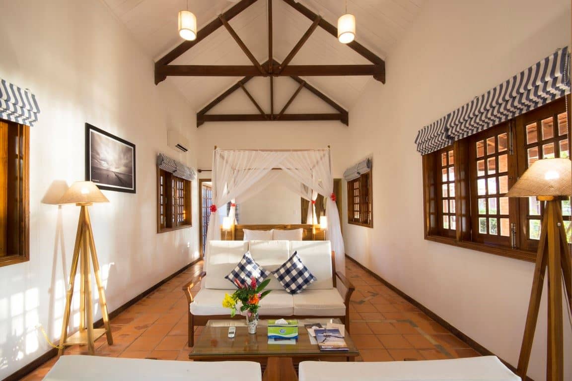 rooms-large-sea-view