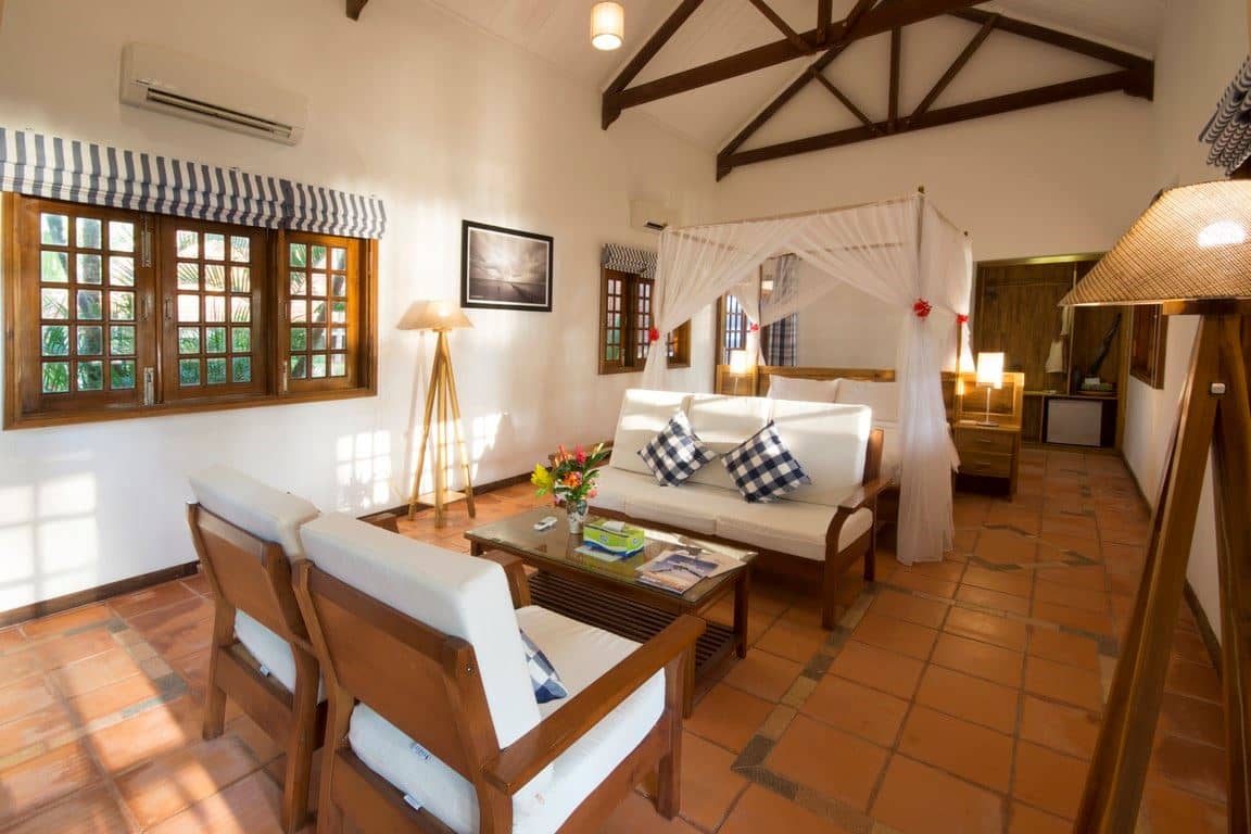 rooms-large-sea-view