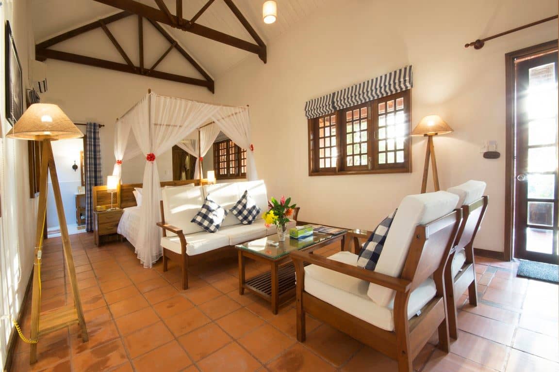 rooms-large-sea-view