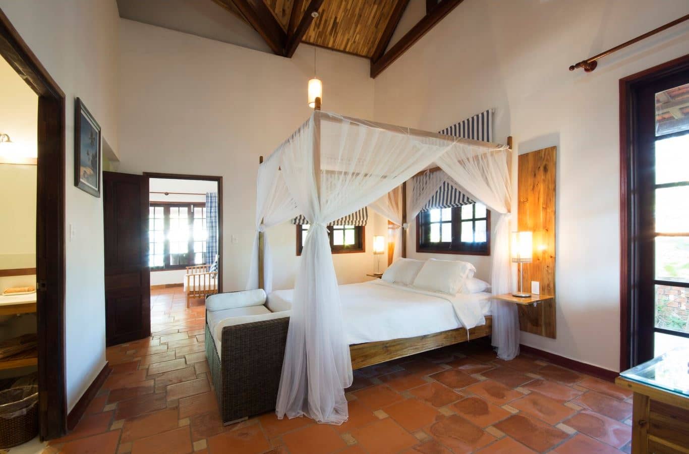 rooms-family-beach-house