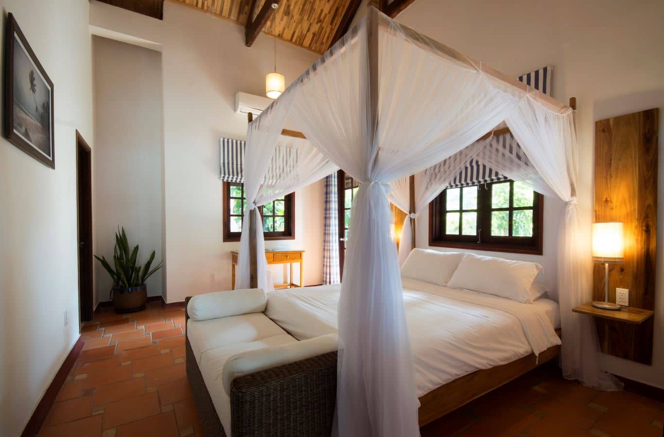 rooms-family-beach-house