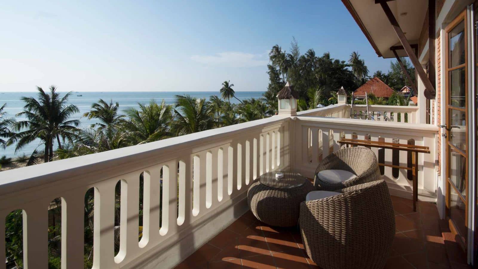 rooms-premium-seafront-child-without-extra-bed