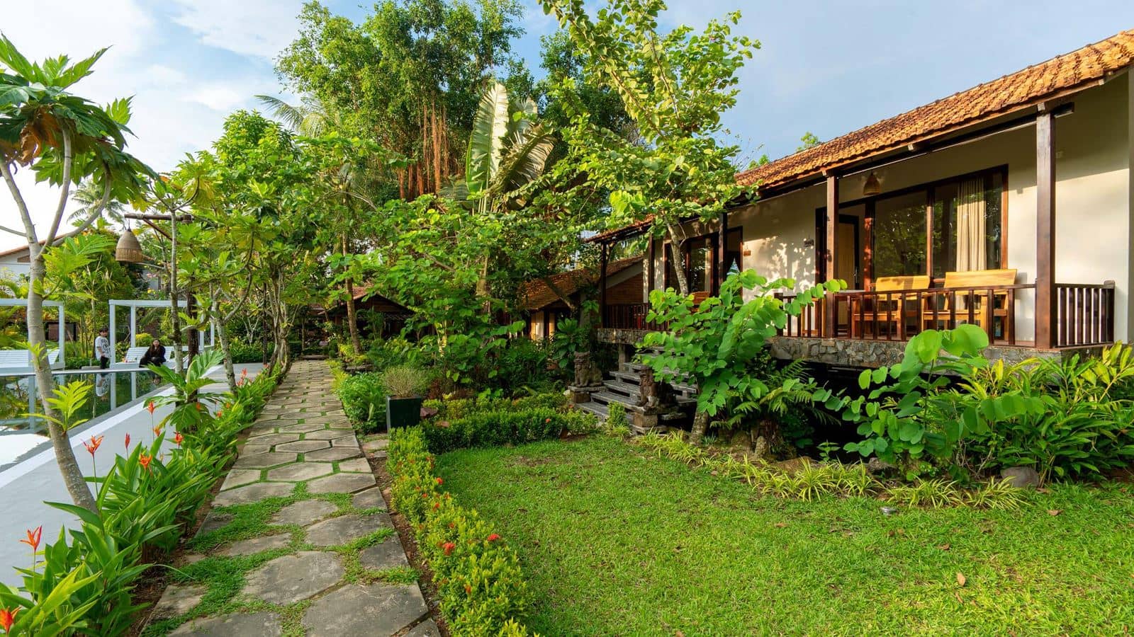 general-bungalow