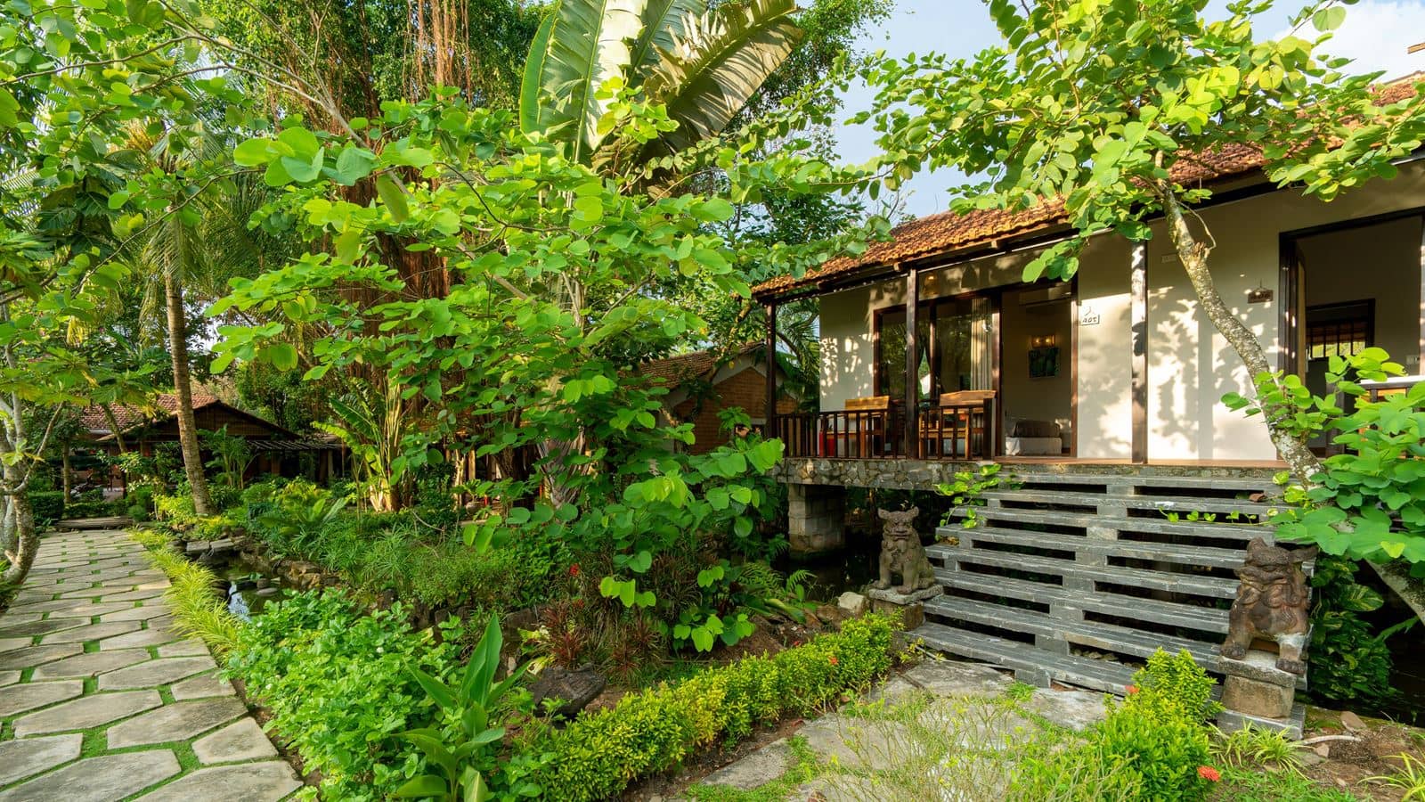 general-bungalow