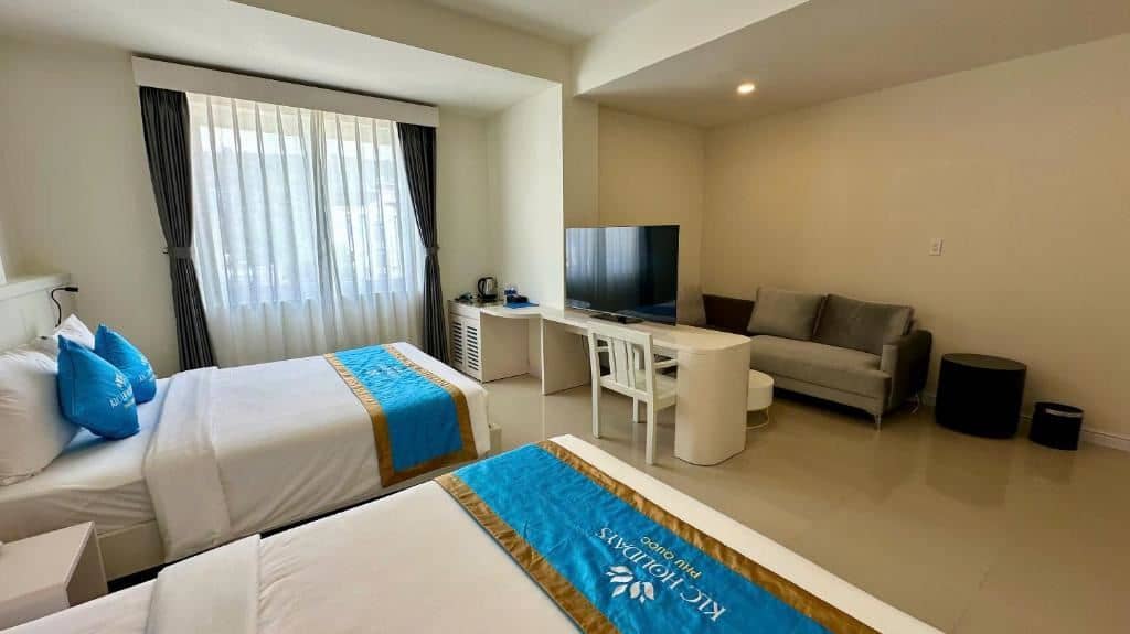 rooms-deluxe-family-room-no-extra-bed