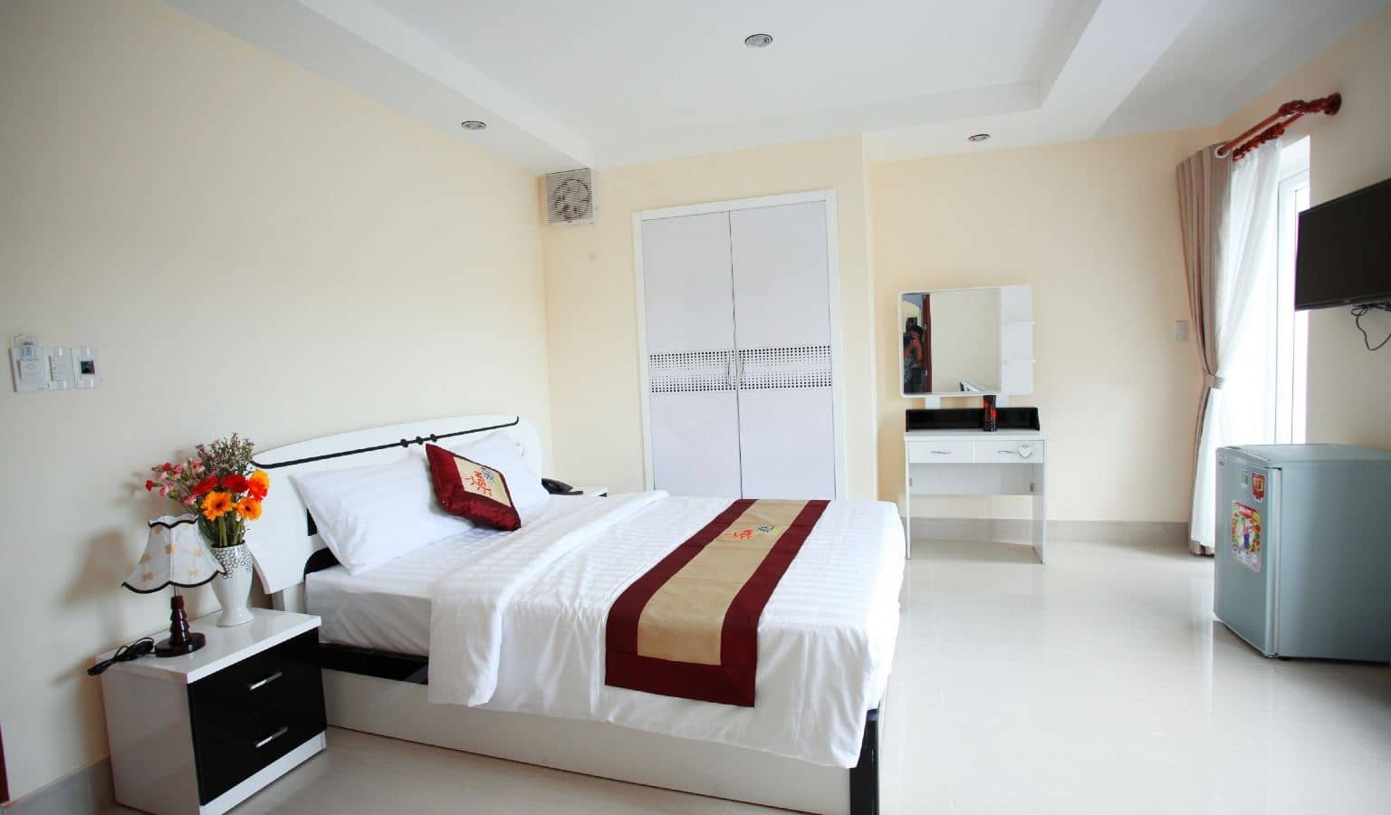 rooms-deluxe-double-room