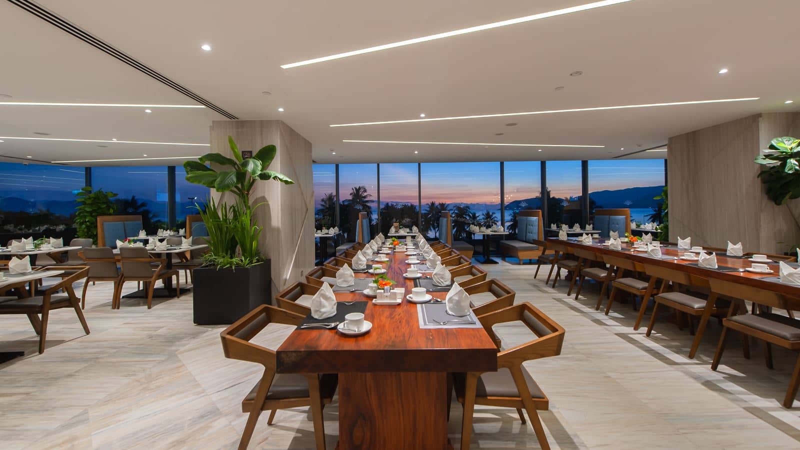 restaurants-ocean-queen-restaurant
