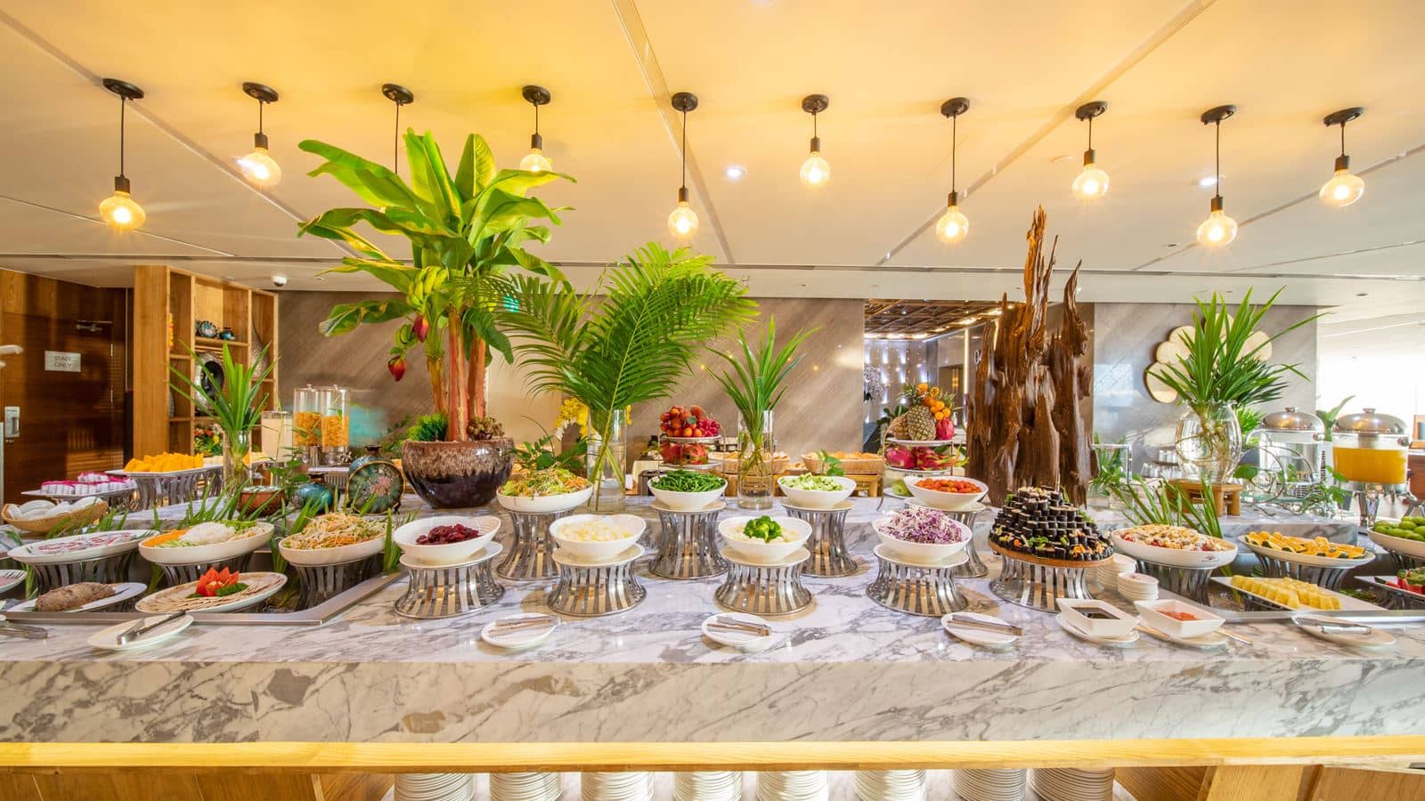 restaurants-ocean-queen-restaurant