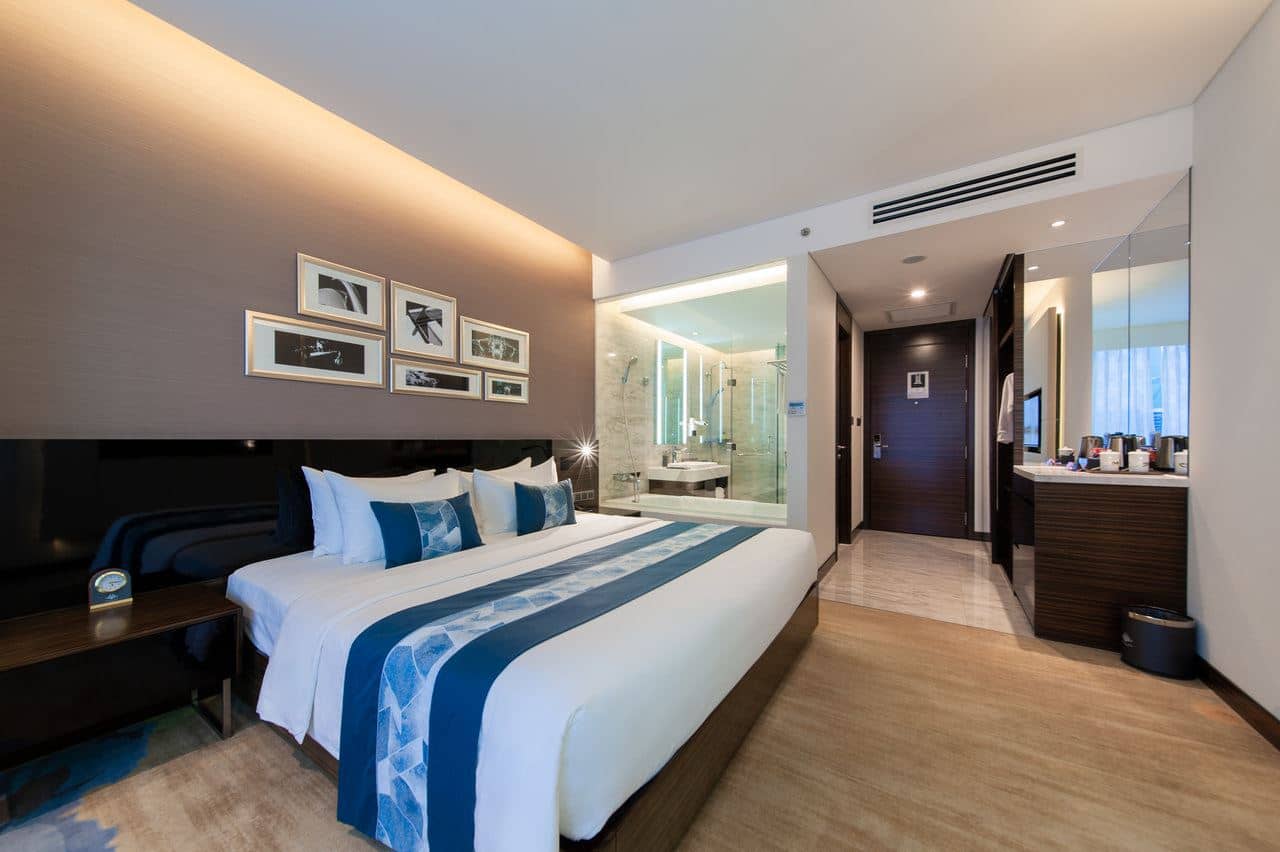 rooms-deluxe-room