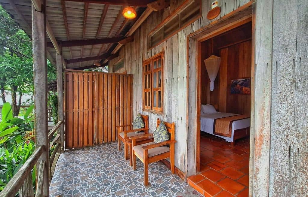 rooms-deluxe-bungalow-with-partial-sea-view-no-extra-bed