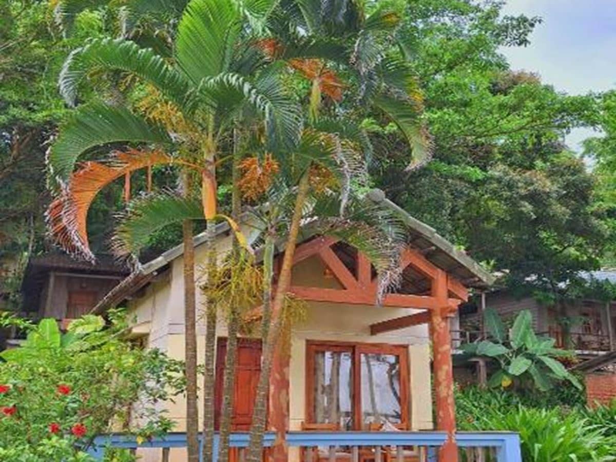 rooms-bungalow-beachfront-no-extra-bed