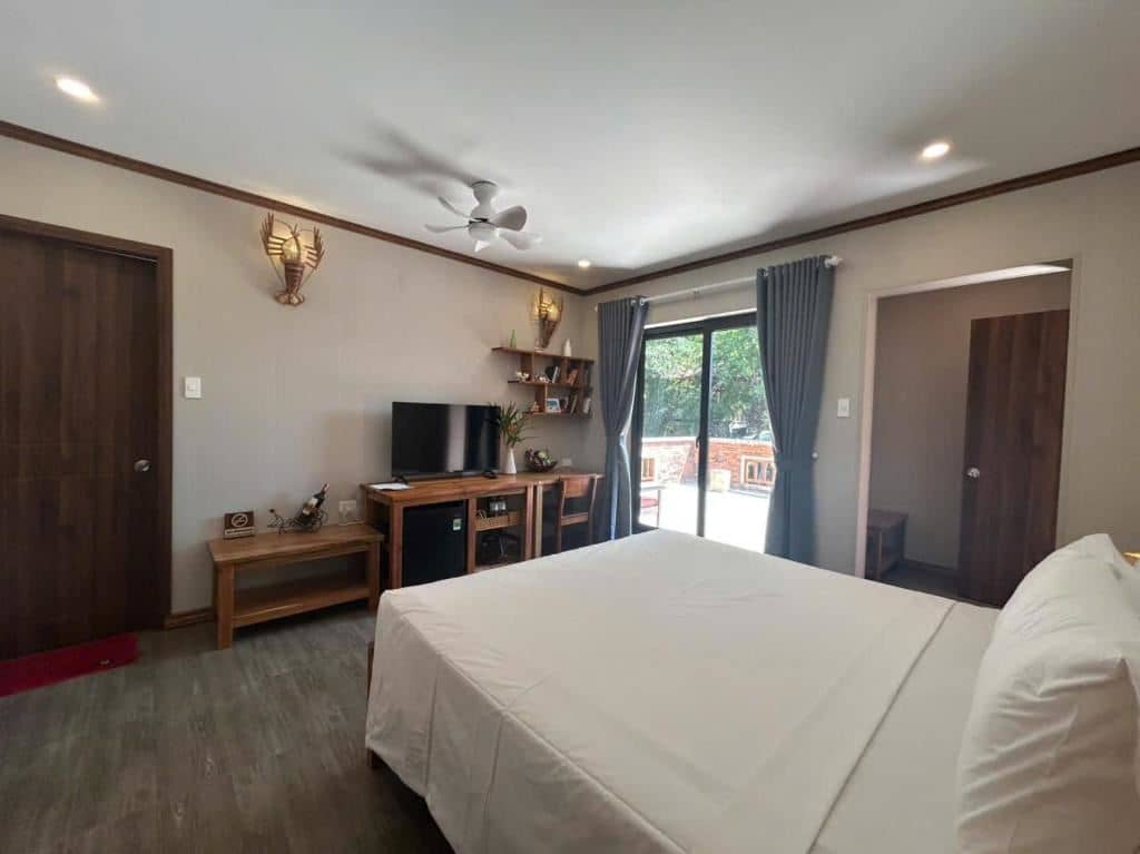 rooms-sky-deluxe-room-jungle-view-no-extra-bed