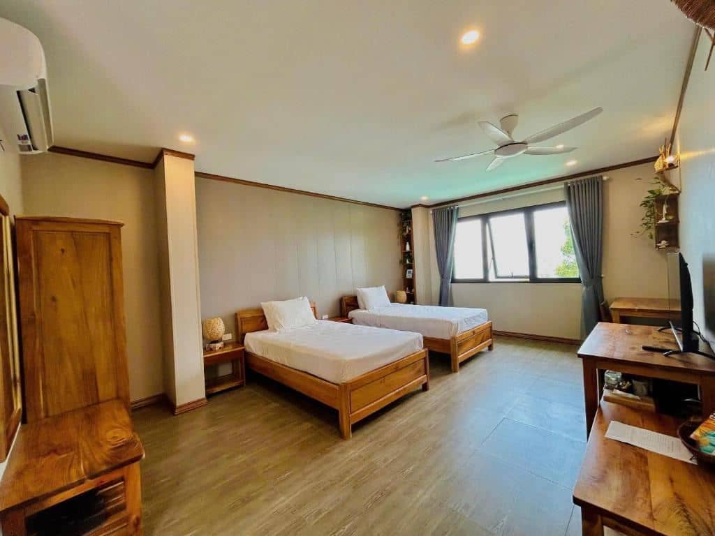 rooms-sky-family-deluxe-room-sea-view