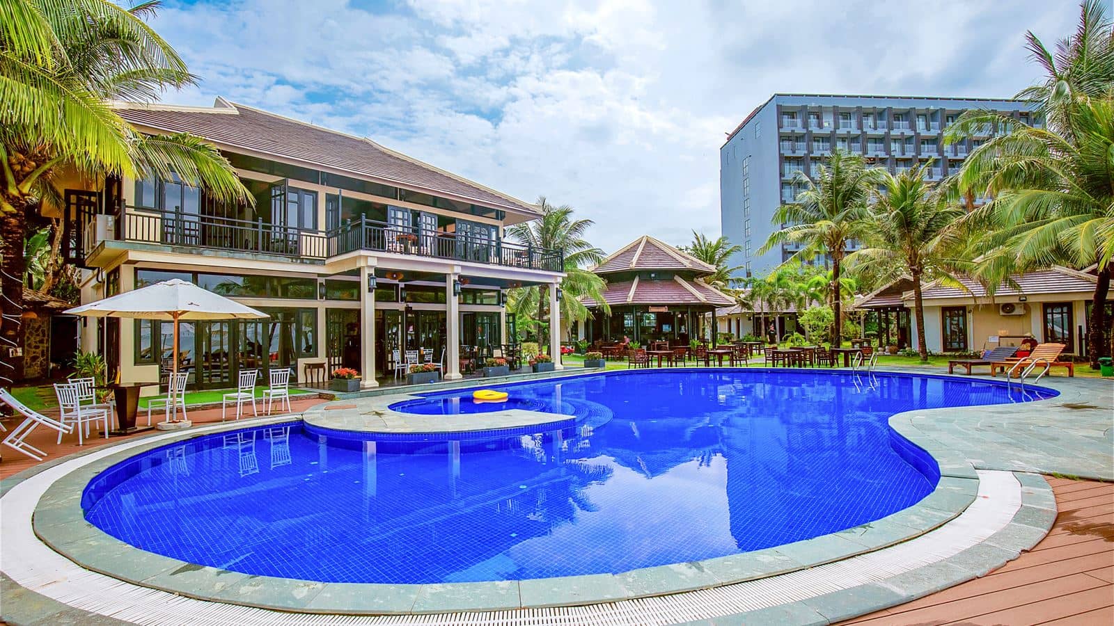 pools-pools