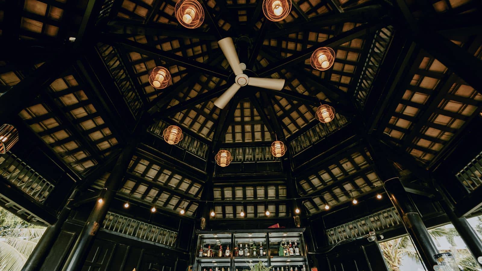 restaurants-sim-bar