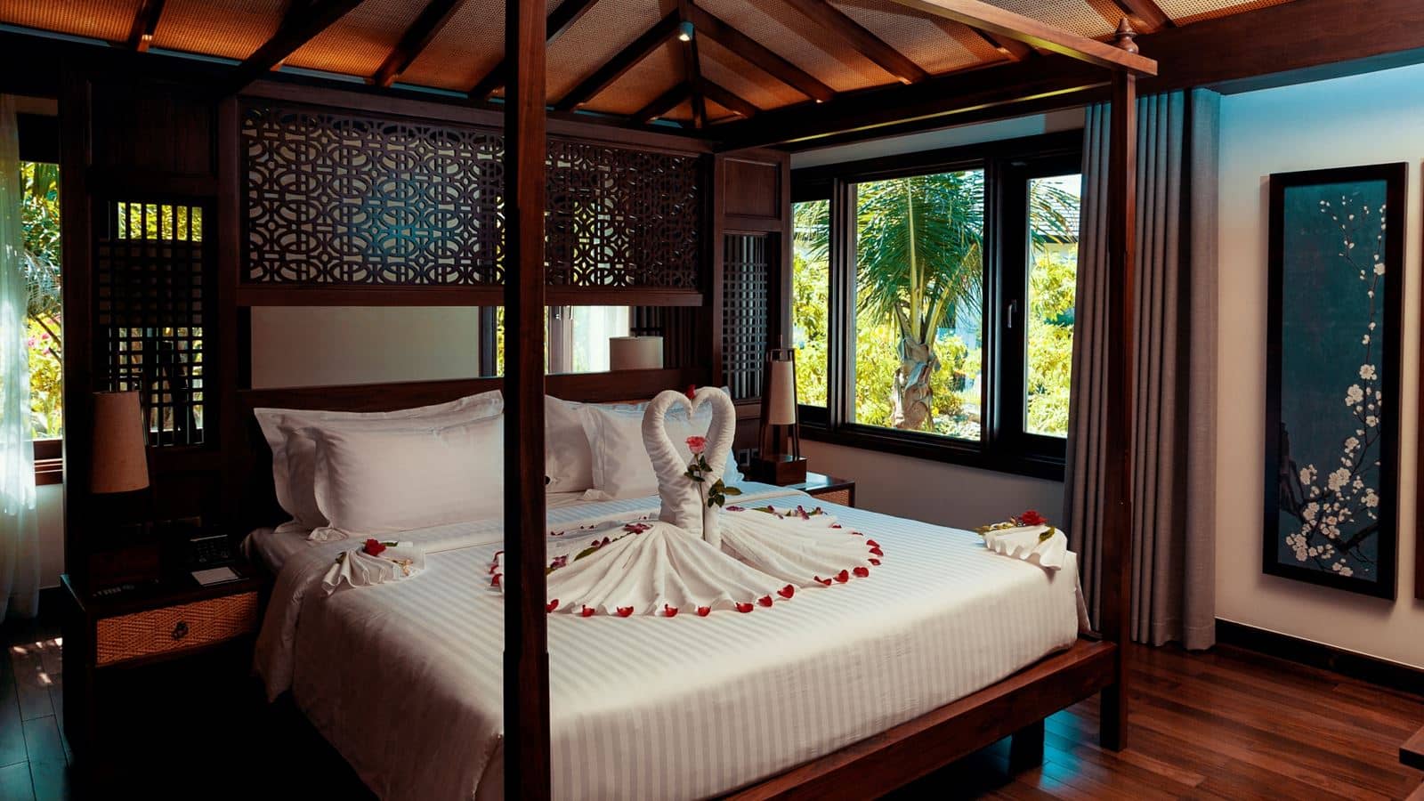 rooms-1bedroom-garden-villa