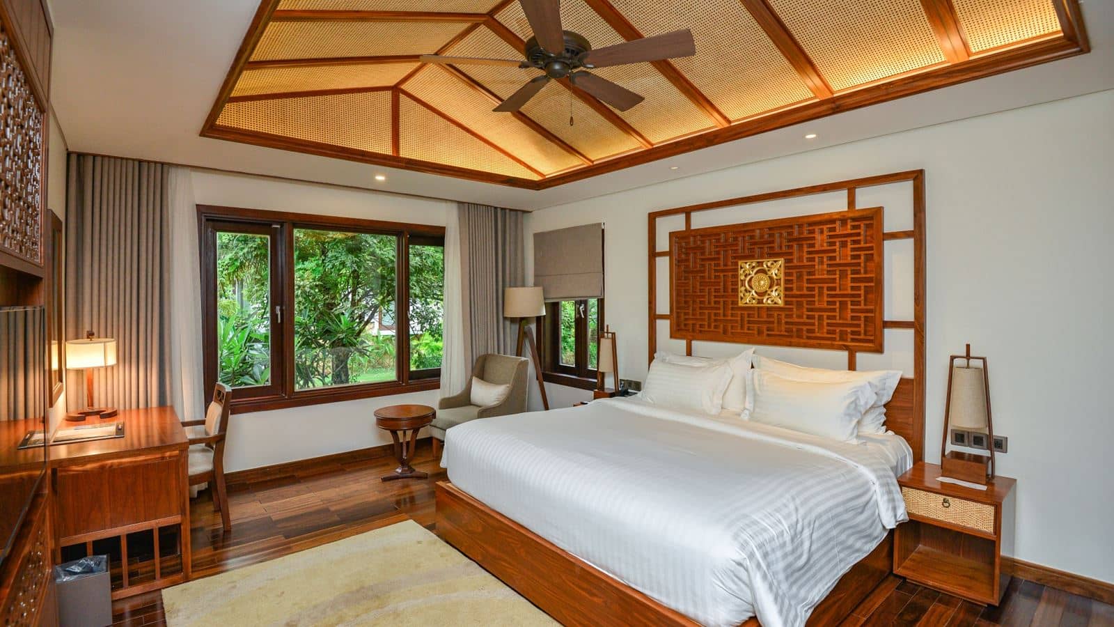 rooms-2bedroom-pool-villa