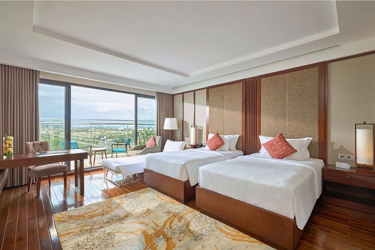 rooms-deluxe-sky-with-balcony-child-without-extra-bed