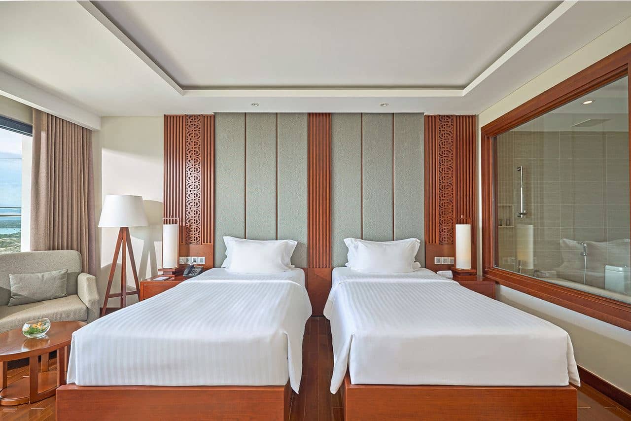 rooms-deluxe-sky-with-balcony