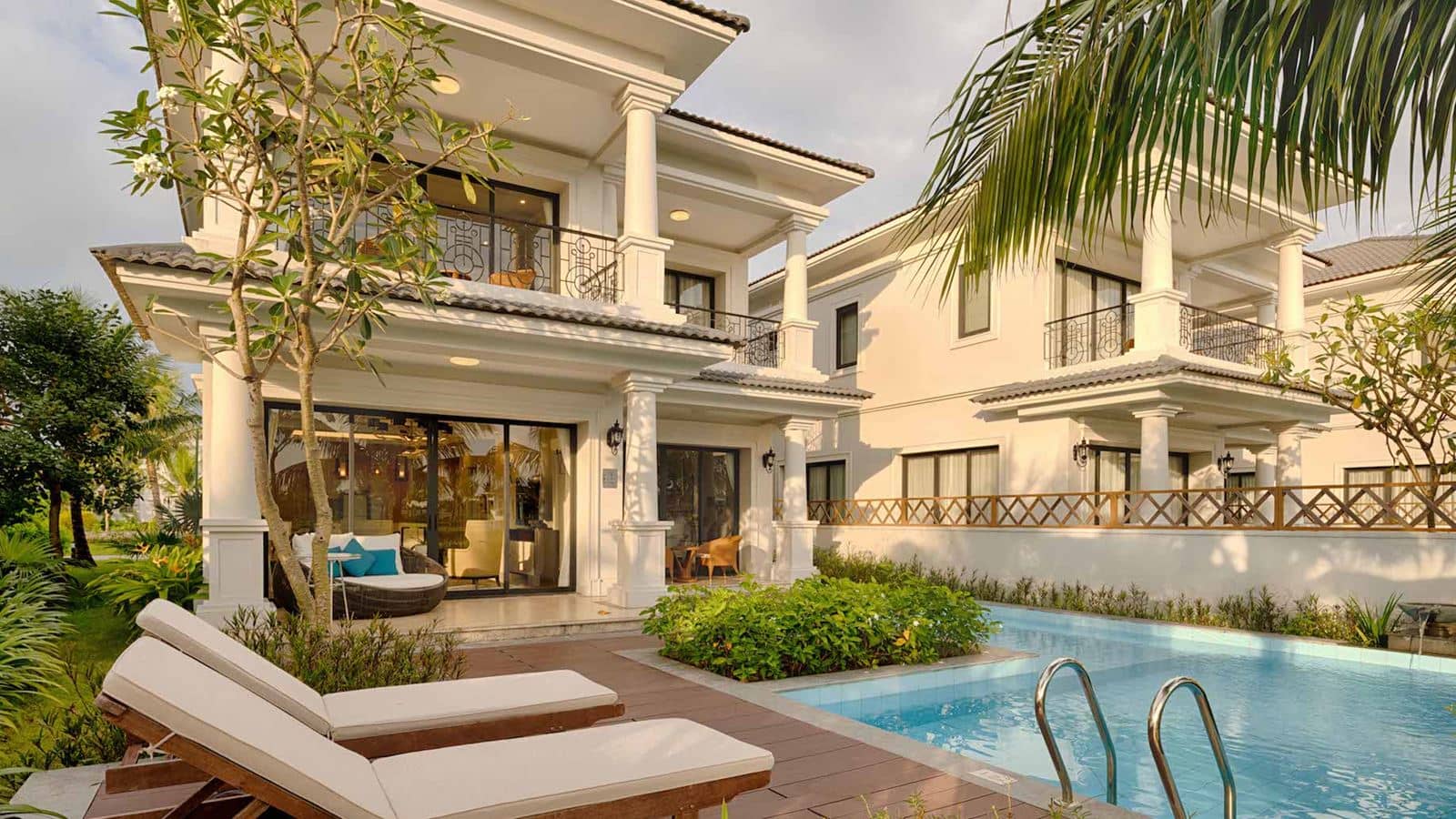 rooms-villa-4-bedroom-ocean-view-no-extra-bed