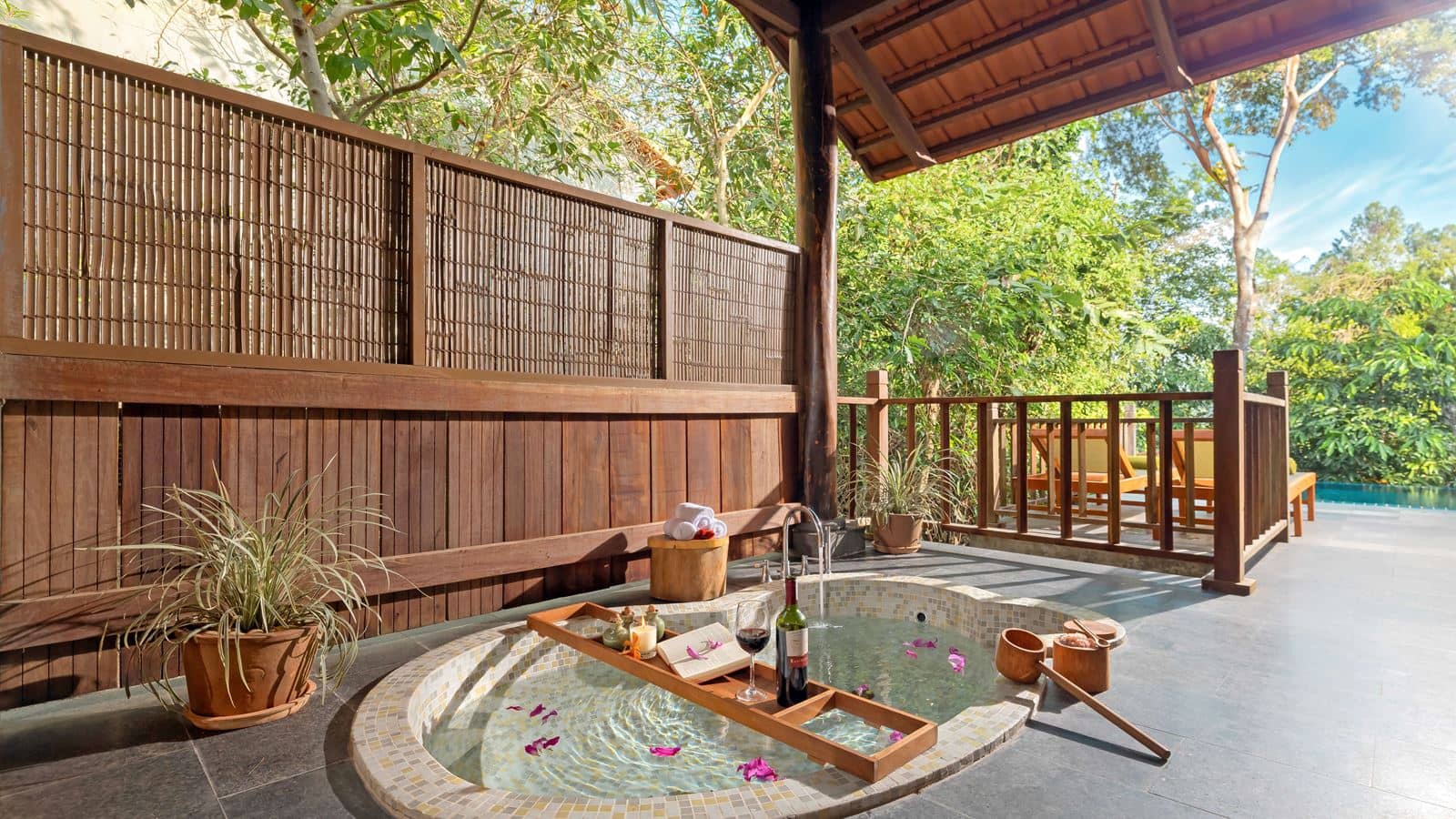 rooms-hillside-pool-villa