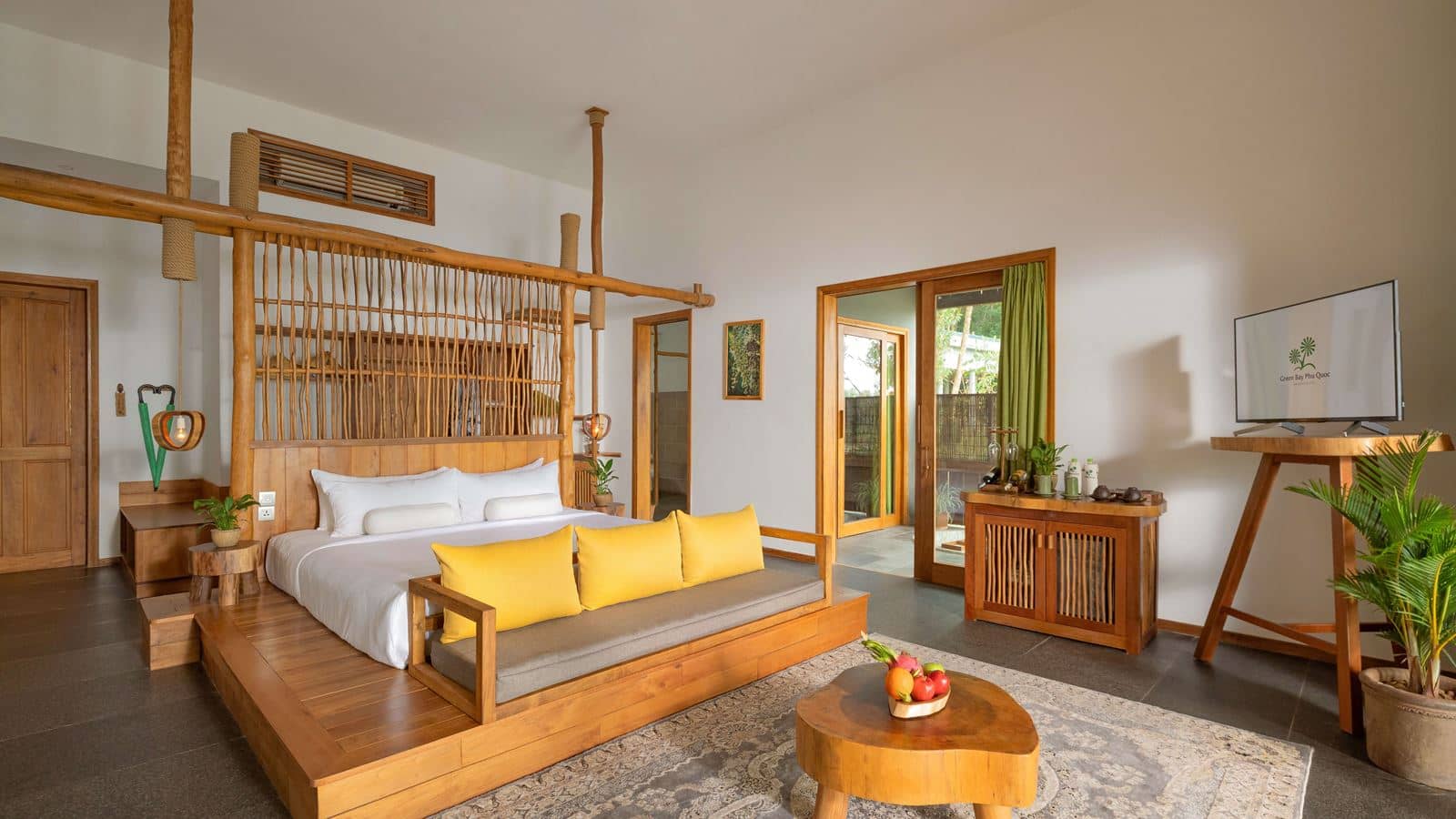 rooms-ocean-pool-villa