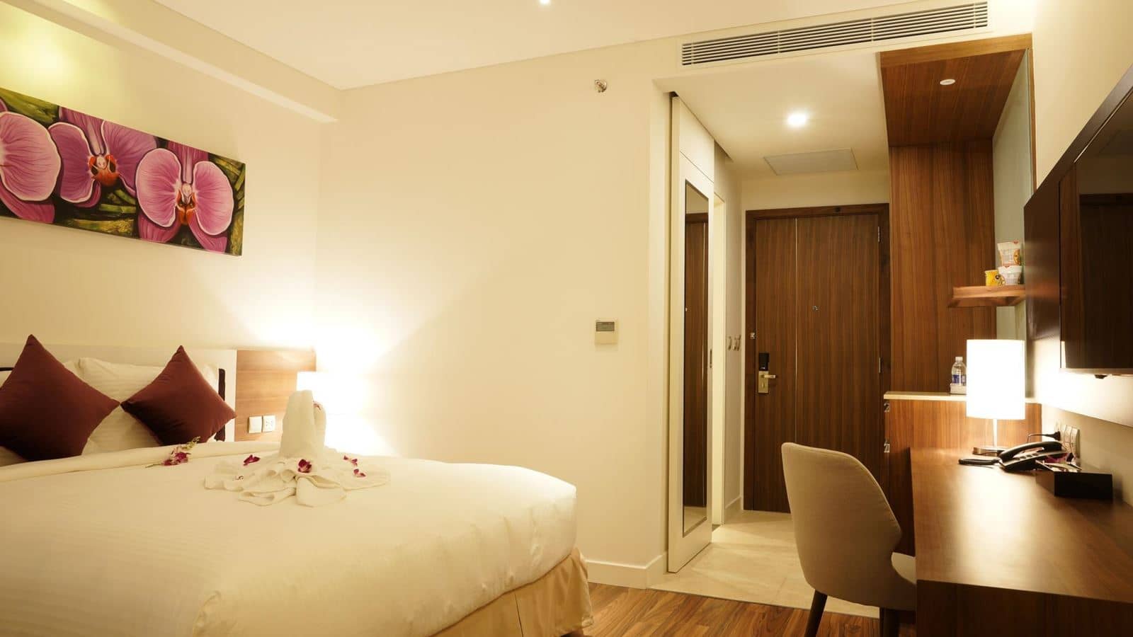 rooms-vip-room