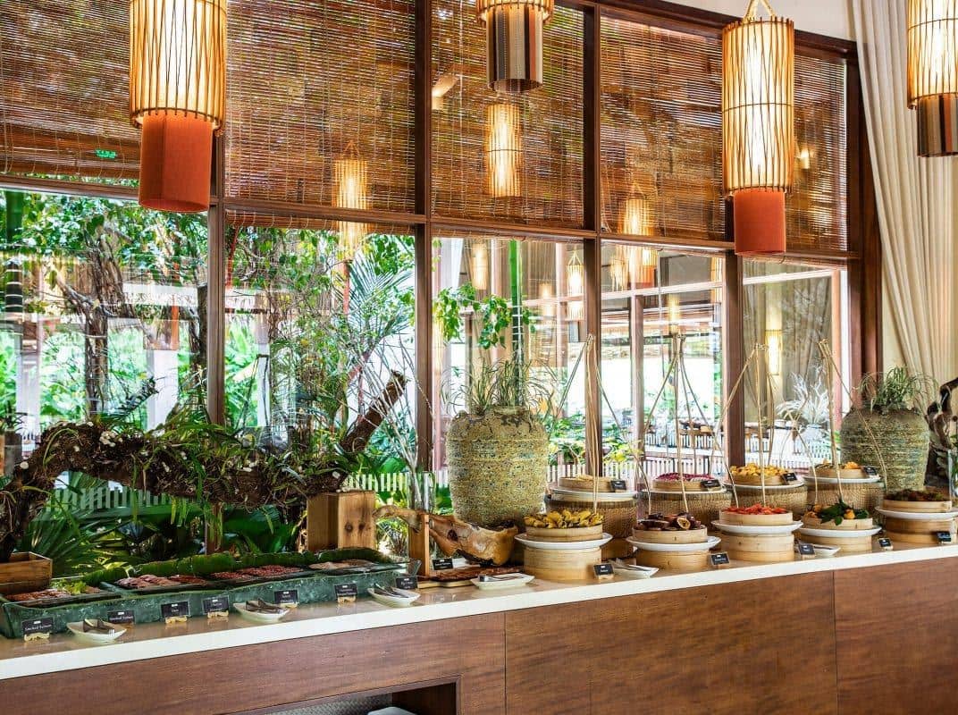 restaurants-secret-garden
