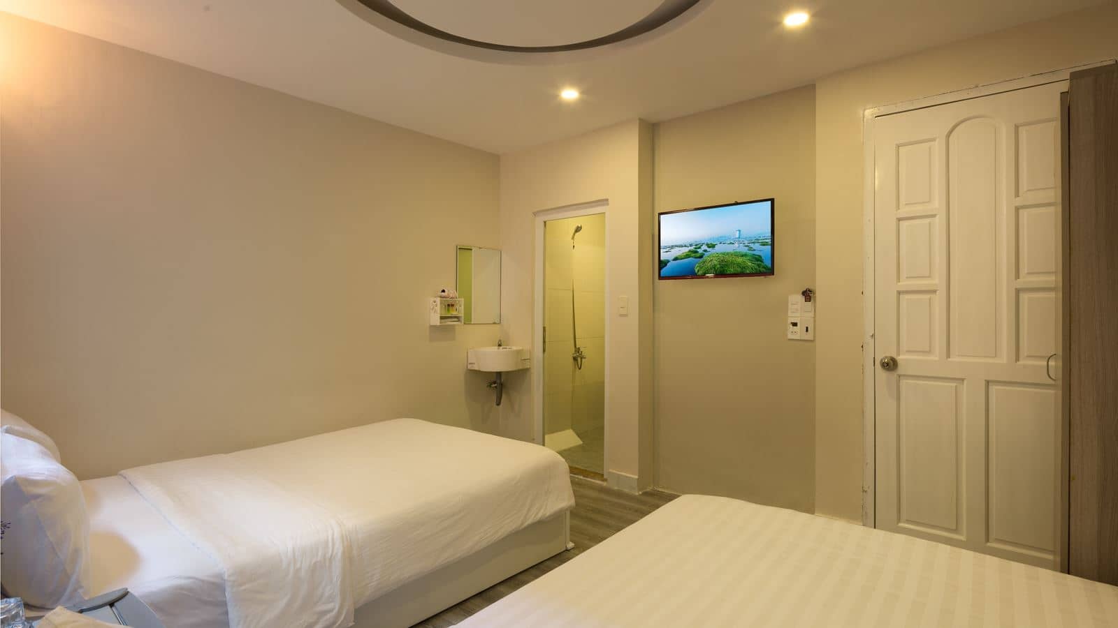 rooms-superior-with-2-queen-beds