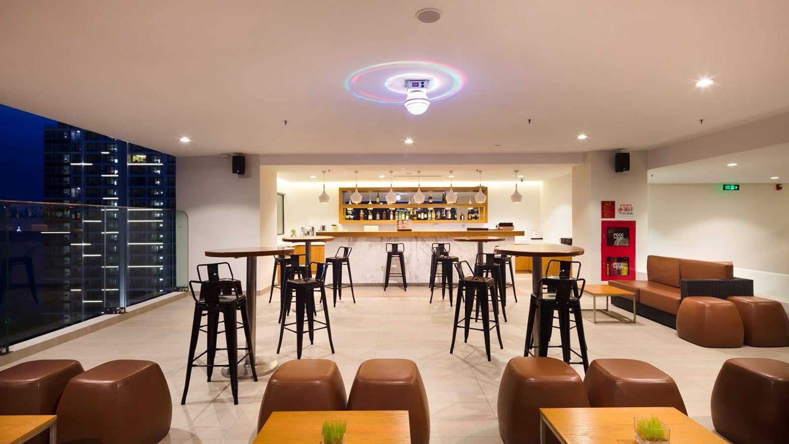 bars-rooftop-bar