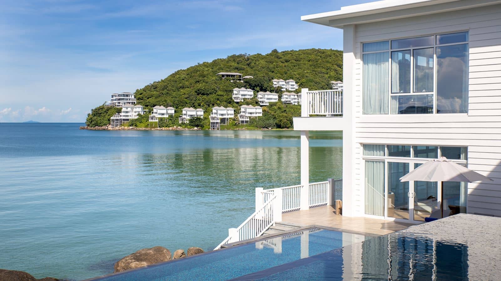 rooms-water-retreat-villa-5-bedrooms-no-extra-bed