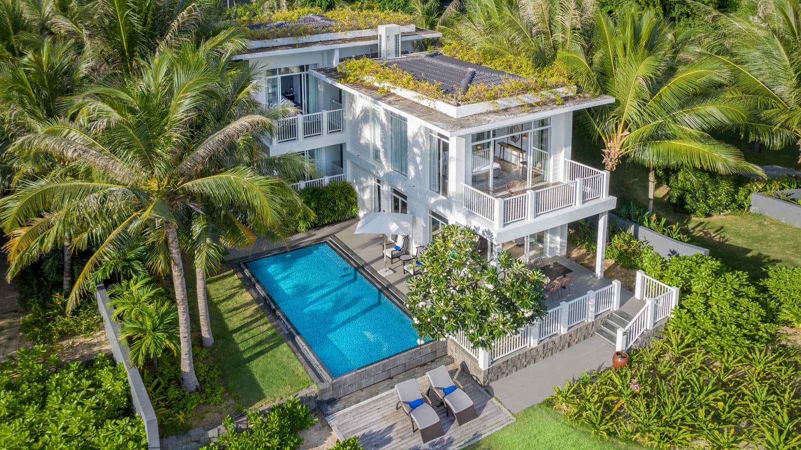 rooms-beachfront-villa-3-bedrooms--6-pax-no-extra-bed