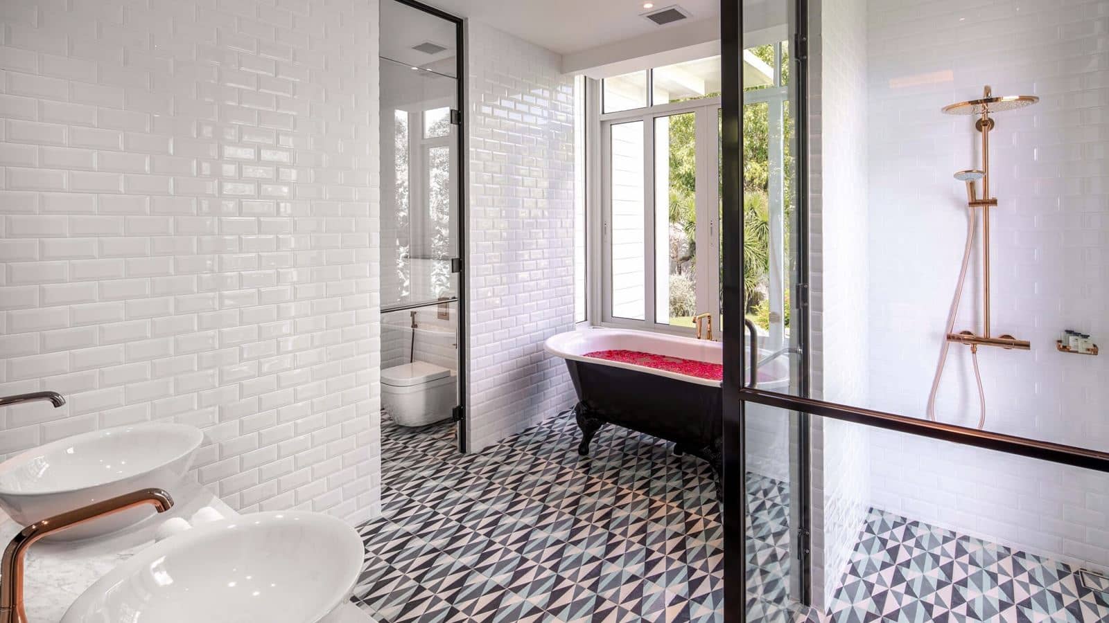 rooms-water-retreat-villa-5-bedrooms-no-extra-bed