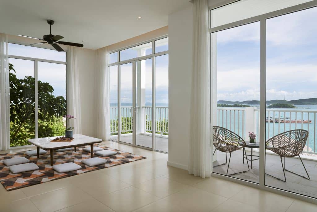 rooms-on-the-rock-villa-3-bedrooms-no-extra-bed