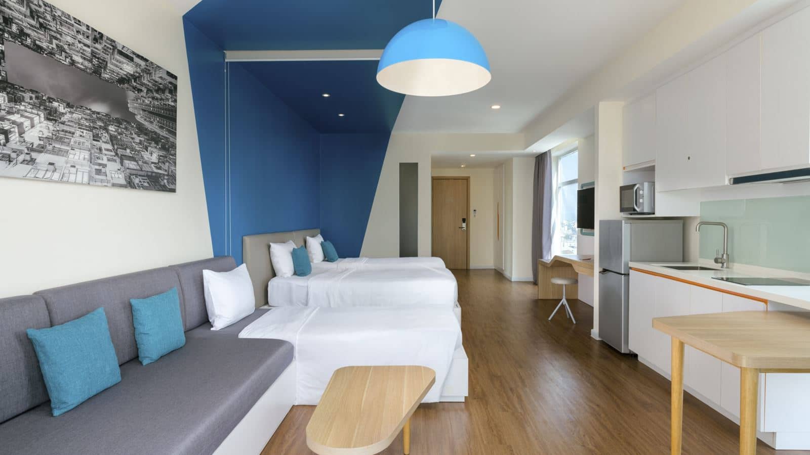 rooms-grand-deluxe-club-room-ocean-view