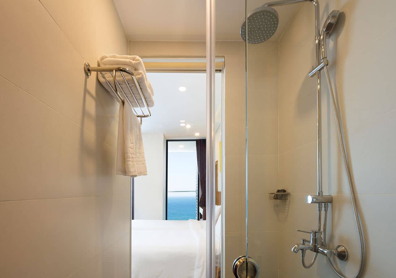rooms-executive-1-bedroom-sea-view