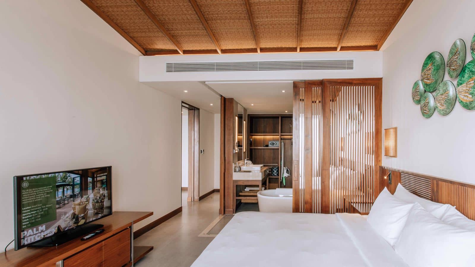 rooms-executive-suite-with-balcony-child-without-extra-bed