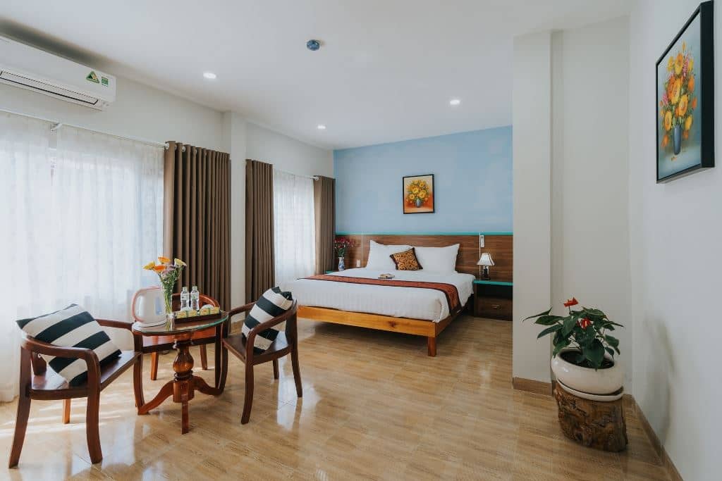 rooms-deluxe-double-garden-view-balcony-child-without-extra-bed