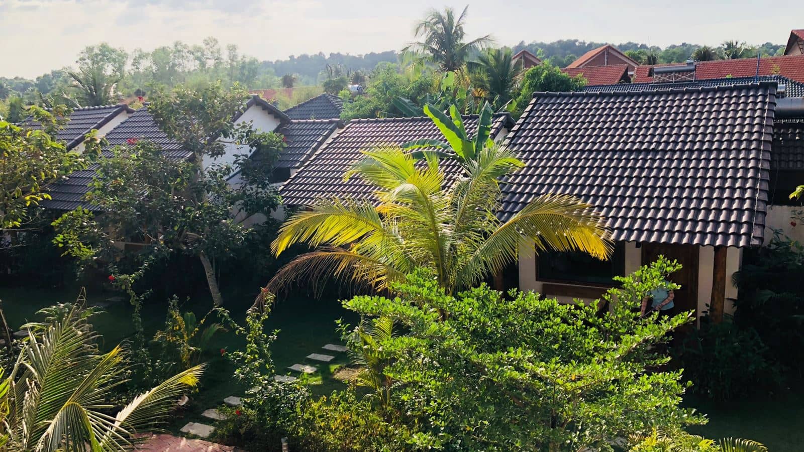 rooms-superior-twin-gardenview-with-balcony