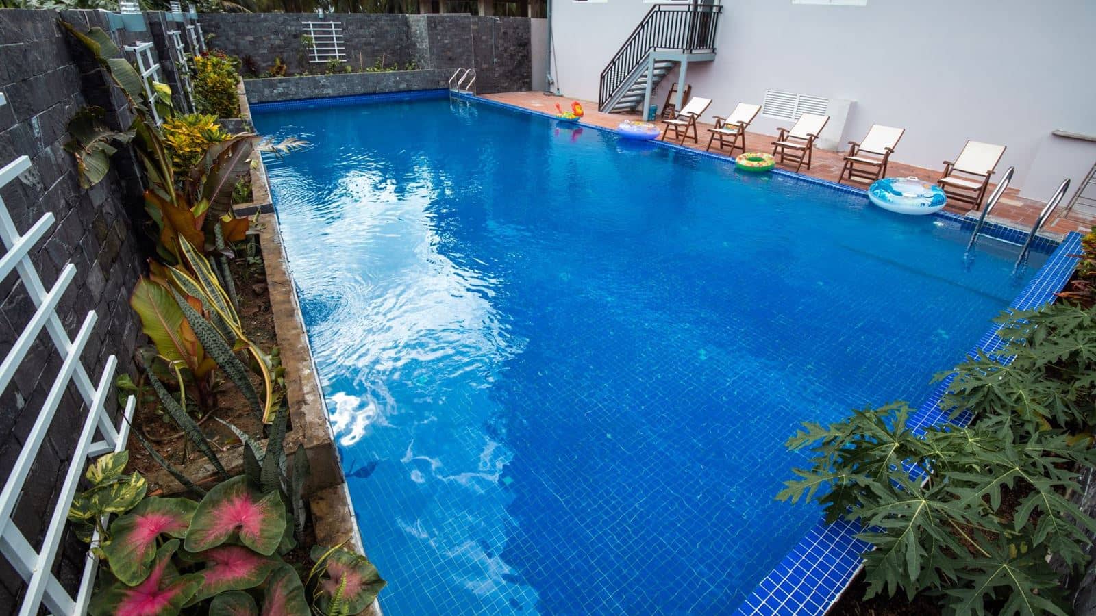 pools-main-building